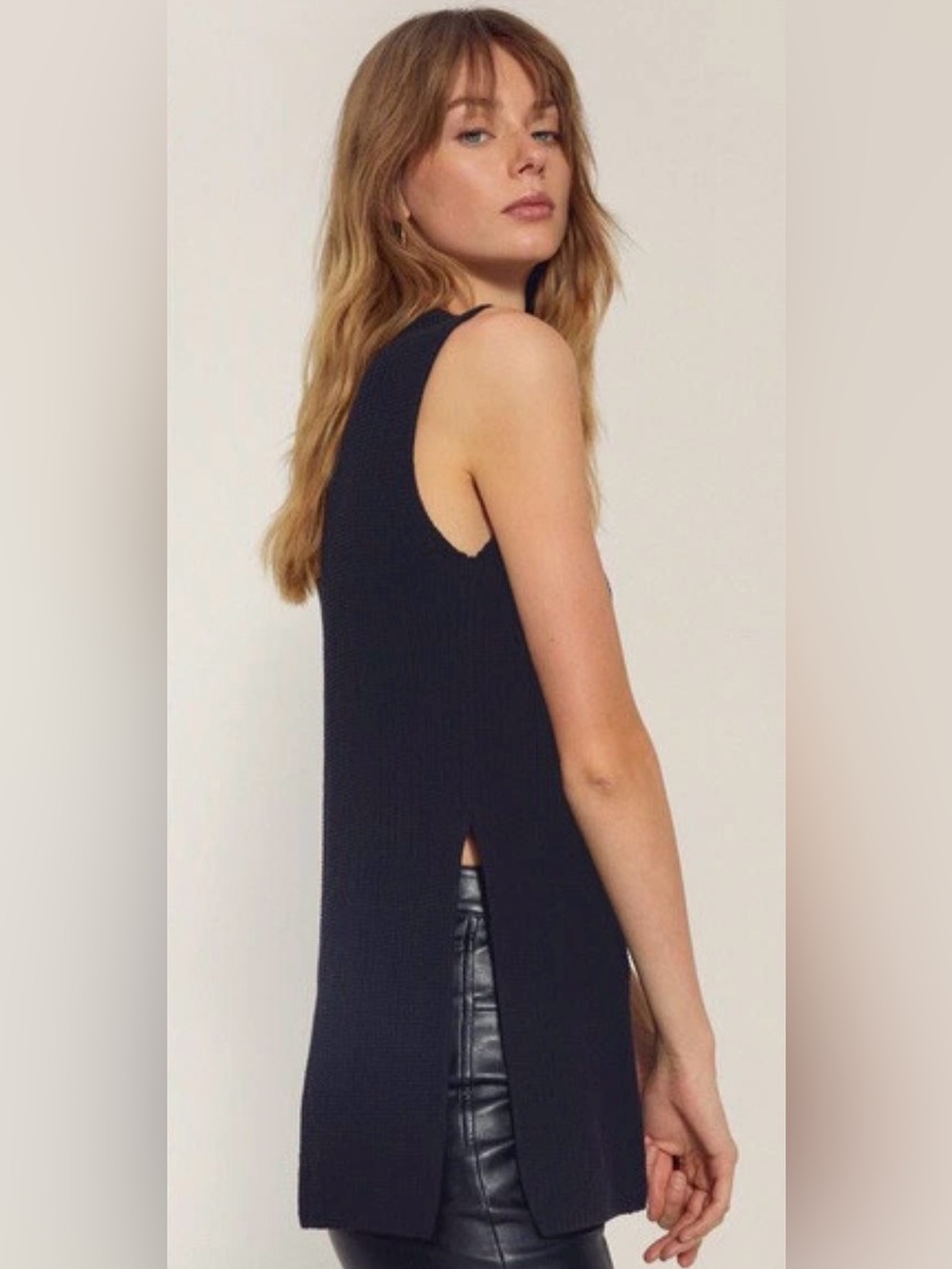 Aritzia Wilfred Black Palmier Sleeveless Knit Tunic Sweater Size S. Lagenlook
